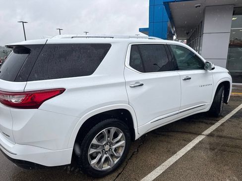 Used 2021 Chevrolet Traverse Premier AWD/4WD image 4