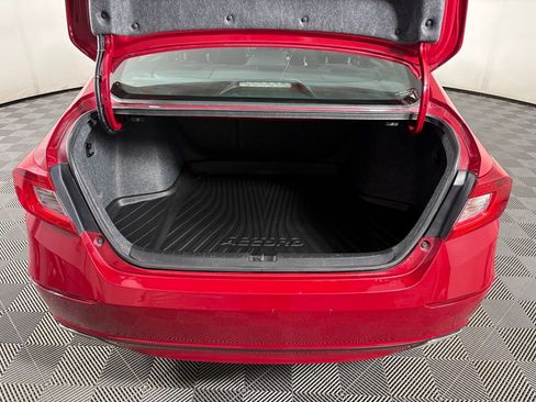 Used 2019 Honda Accord Sport image 31