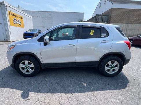 Used 2019 Chevrolet Trax LS w/ Tint and Cruise Package AWD/4WD image 2