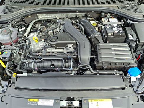 New 2026 Volkswagen Jetta SE FWD image 20