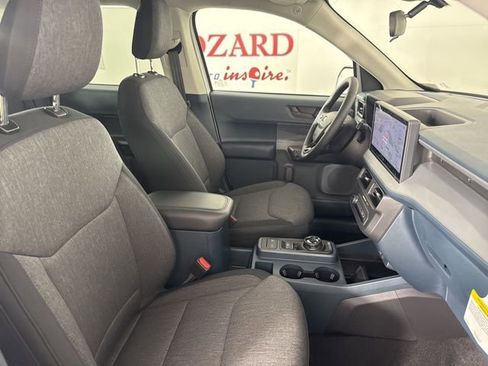 New 2025 Ford Maverick XLT w/ XLT Luxury Package image 22