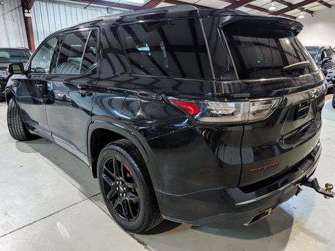 Used 2019 Chevrolet Traverse Premier w/ Redline Edition image 9