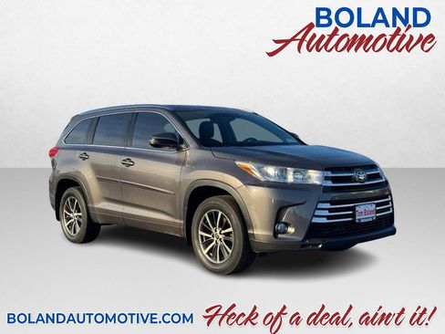 Used 2018 Toyota Highlander XLE w/ Protection Package #3 image 1