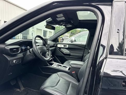 Certified 2021 Ford Explorer ST w/ Equipment Group 401A AWD/4WD image 9