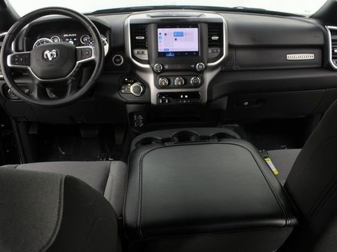 Used 2024 RAM 2500 Big Horn w/ Bed Utility Group image 9