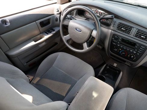 Used 2007 Ford Taurus SE image 20