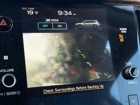 Used 2023 Subaru Outback Premium image 12