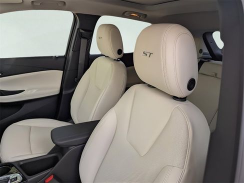 New 2026 Buick Encore GX Sport Touring w/ Advanced Technology Package image 9