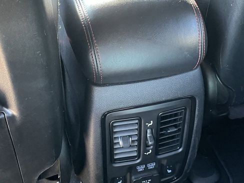 Used 2024 Dodge Durango GT image 24