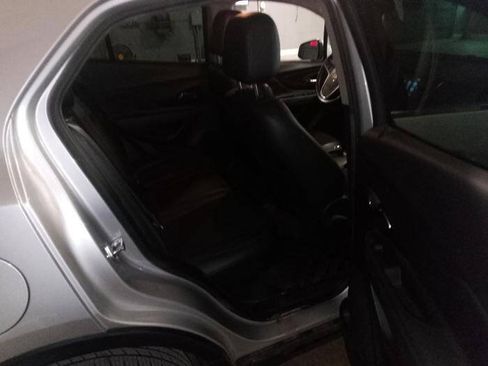 Used 2017 Buick Encore Preferred AWD/4WD image 28