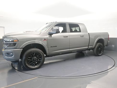 Used 2026 RAM 2500 Limited image 2