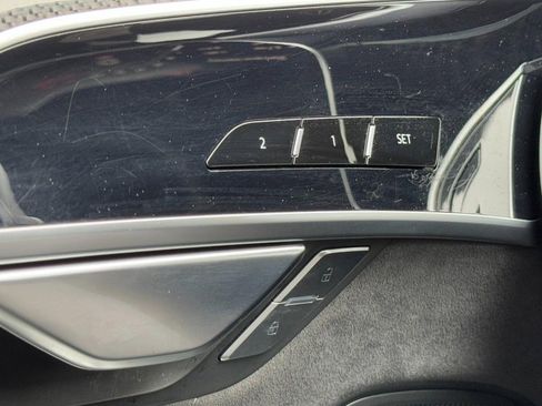 Used 2023 Audi S8 w/ S8 Executive Package image 16