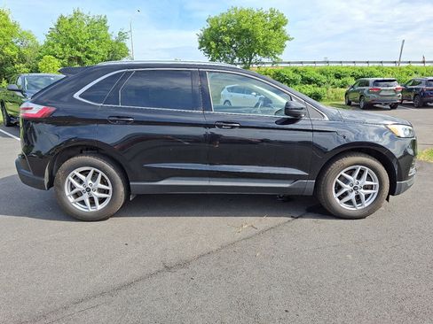 Used 2024 Ford Edge SEL w/ Convenience Package AWD/4WD image 8