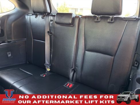 Used 2021 Toyota Highlander XSE AWD/4WD image 24