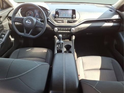 Used 2023 Nissan Altima 2.5 S image 21