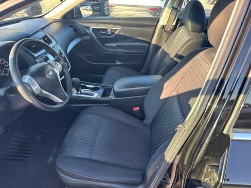 Used 2017 Nissan Altima 2.5 S w/ Power Driver Seat Package FWD image 9