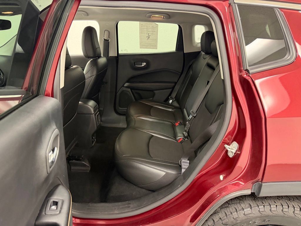 Used 2021 Jeep Compass Latitude w/ Convenience Group AWD/4WD image 15