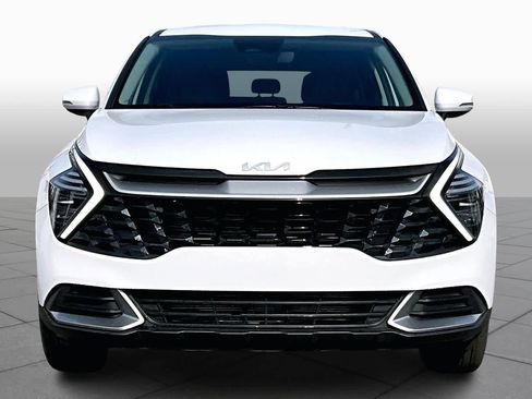 Used 2024 Kia Sportage EX image 4