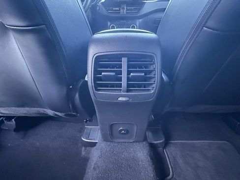 Used 2025 Ford Escape ST-Line Select image 27