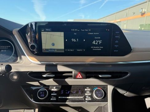 Used 2020 Hyundai Sonata Limited image 13