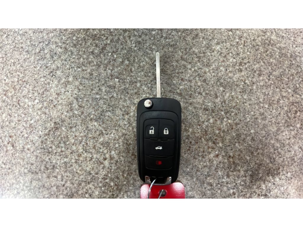 Used 2014 Chevrolet Cruze LT w/ Technology Package FWD image 18