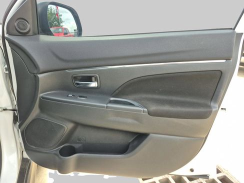 Used 2021 Mitsubishi Outlander Sport LE FWD image 27