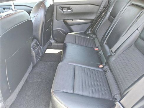 Certified 2025 Nissan Rogue SV AWD/4WD image 23