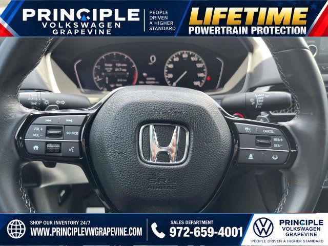 Used 2025 Honda Civic Sport image 13