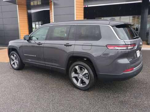 New 2026 Jeep Grand Cherokee L Limited w/ Trailer Tow Package AWD/4WD image 6