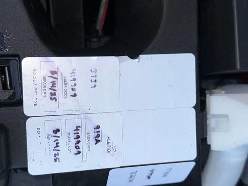 Used 2021 Volkswagen ID.4 Pro w/ ID.4 Protection Package image 47