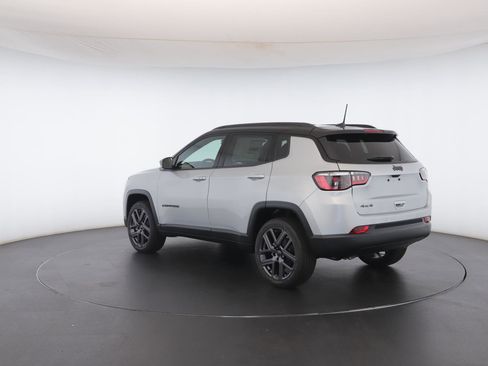 New 2026 Jeep Compass Limited image 20