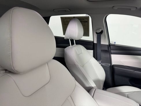 Used 2026 Hyundai Tucson SEL FWD image 34