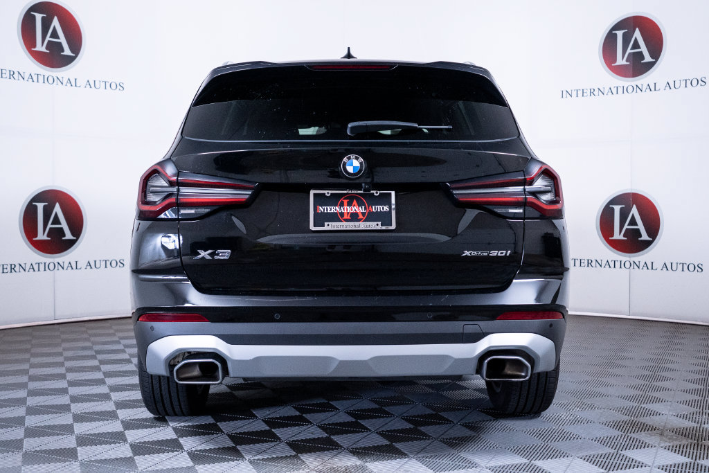 Used 2022 BMW X3 xDrive30i w/ Premium Package 2 (ZPA) AWD/4WD image 7