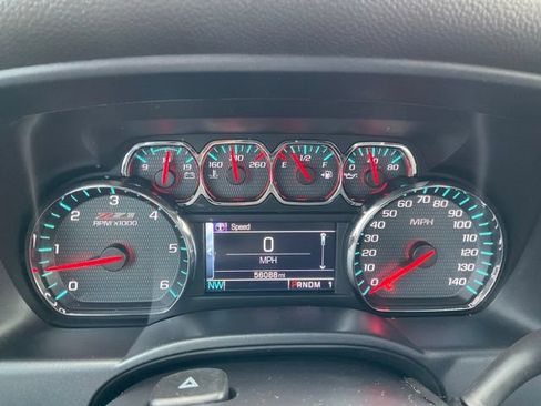 Used 2016 Chevrolet Silverado 2500 LT w/ LT Convenience Package AWD/4WD image 4