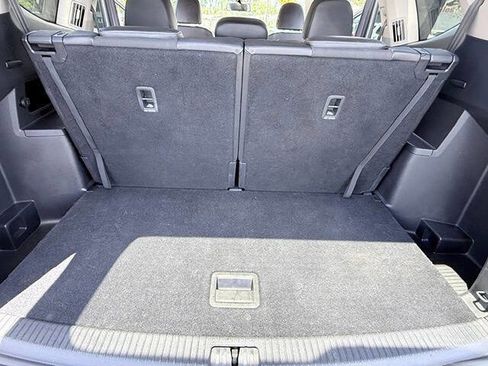 Used 2018 Volkswagen Atlas SE FWD image 18