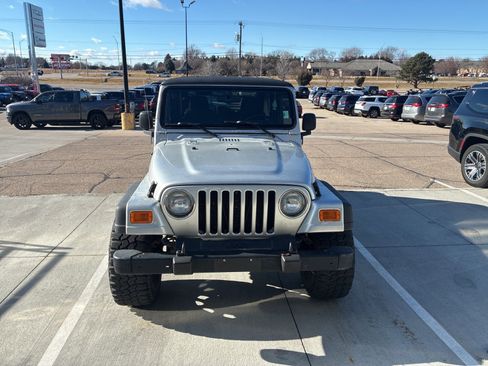Used 2004 Jeep Wrangler Unlimited image 8