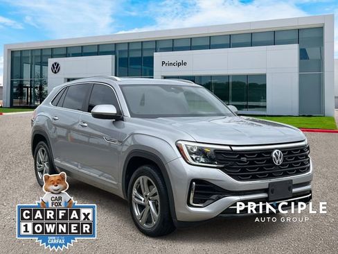 Certified 2024 Volkswagen Atlas Cross Sport SEL R-Line image 3