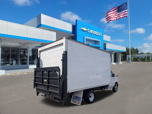 Used 2024 Ford E-350 and Econoline 350 Super Duty w/ Driver's Safety Package image 4