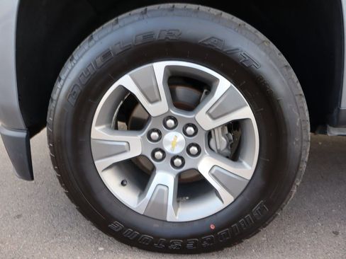 Used 2018 Chevrolet Colorado Z71 image 41