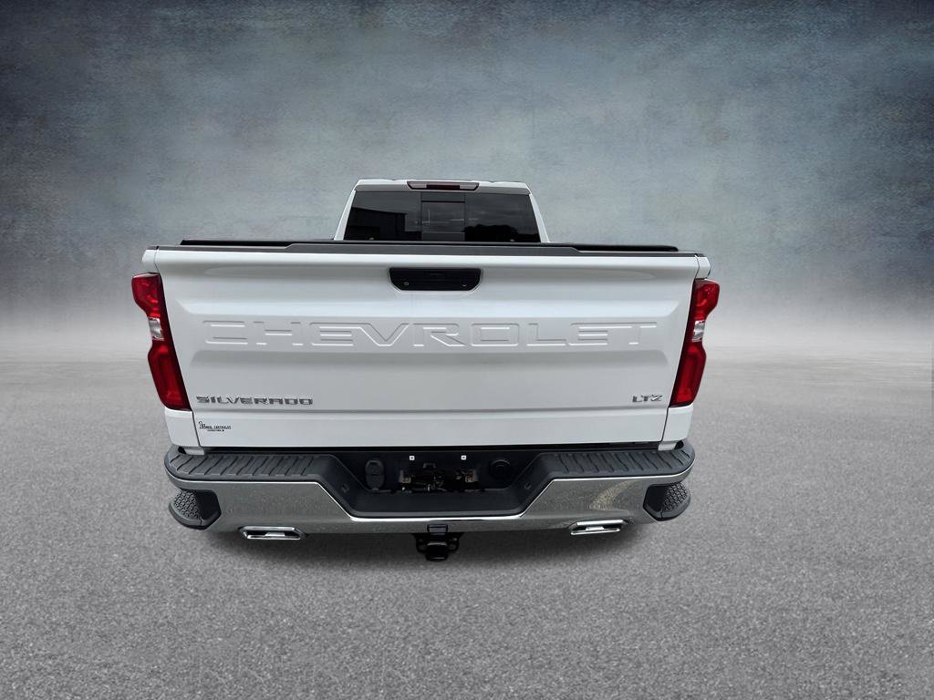 Used 2020 Chevrolet Silverado 1500 LTZ AWD/4WD image 10