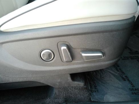 Used 2024 Hyundai Palisade SEL FWD image 20
