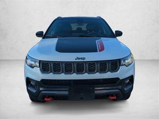 Used 2024 Jeep Compass Trailhawk video 2