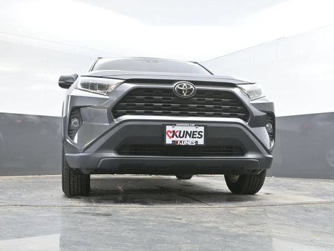 Used 2021 Toyota RAV4 XLE FWD image 30