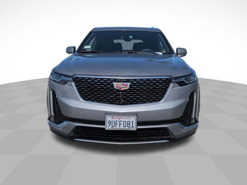 Used 2025 Cadillac XT6 Luxury image 2