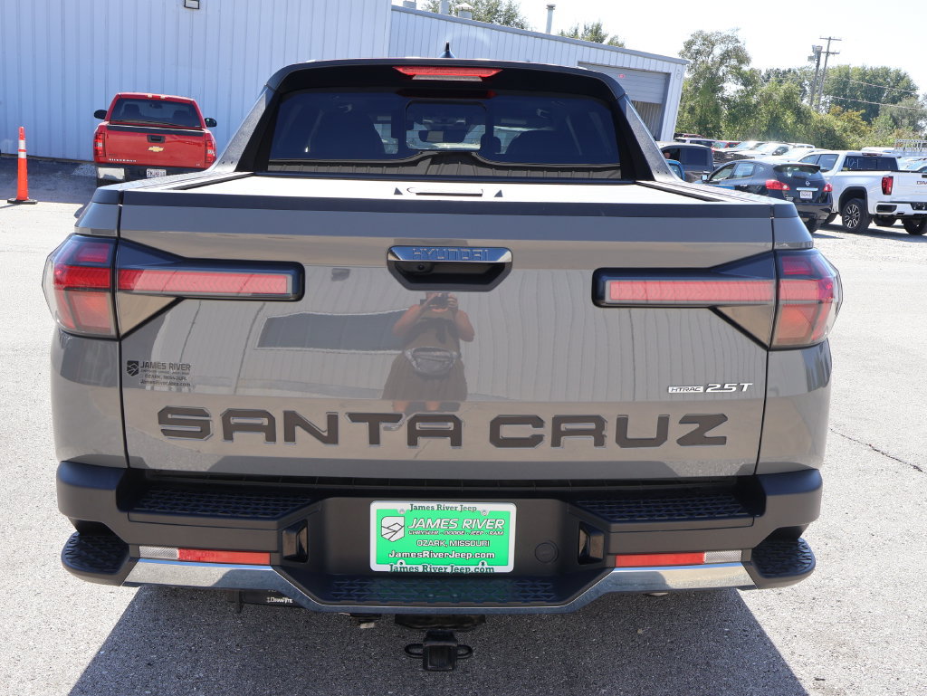 Used 2024 Hyundai Santa Cruz Limited AWD/4WD image 4