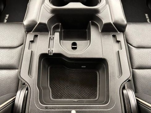 Used 2019 RAM 1500 Laramie image 25