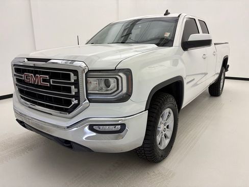 Used 2018 GMC Sierra 1500 SLE w/ SLE Value Package AWD/4WD image 14