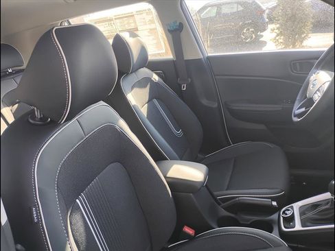 New 2026 Hyundai Venue SEL image 11