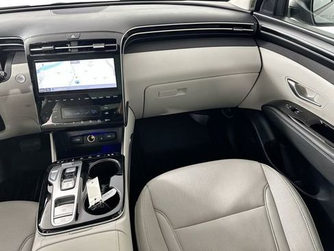 Used 2022 Hyundai Tucson Limited image 29