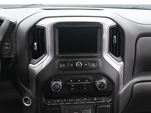 Used 2022 Chevrolet Silverado 1500 Custom Trail Boss w/ LPO, Dark Essentials Package AWD/4WD image 24